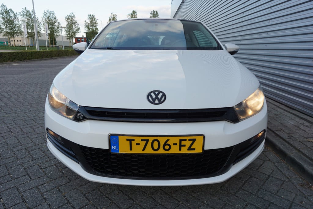 Volkswagen Scirocco 1.4 tsi airco / navi / cruise / elektr. ramen / sportui