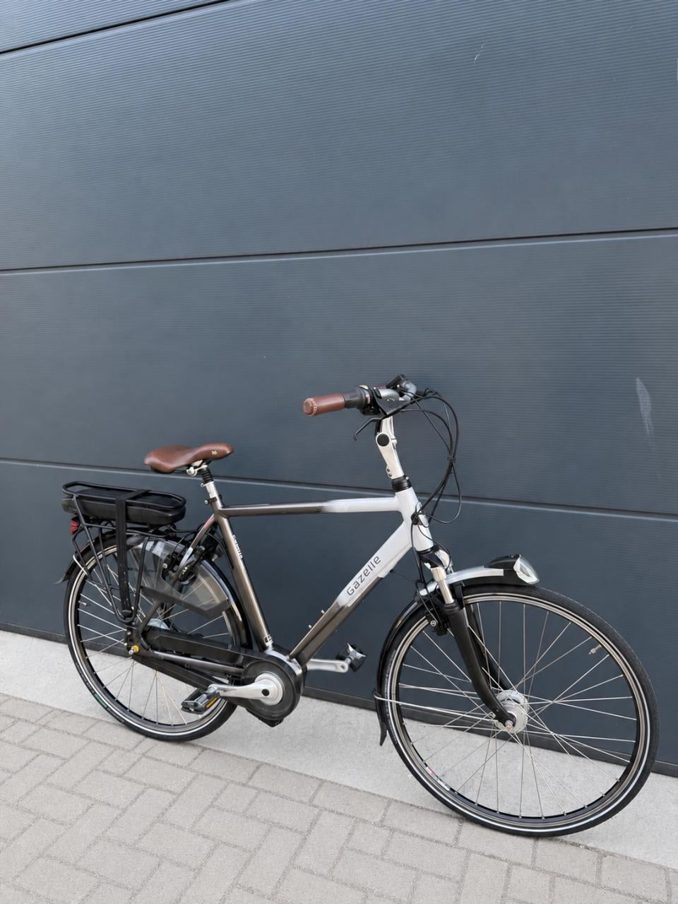 Gazelle Orange C8+ middenmotor elektrische fiets 500WH