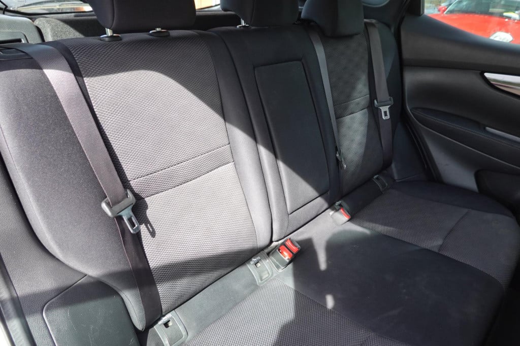 Nissan Qashqai 1.2 acenta