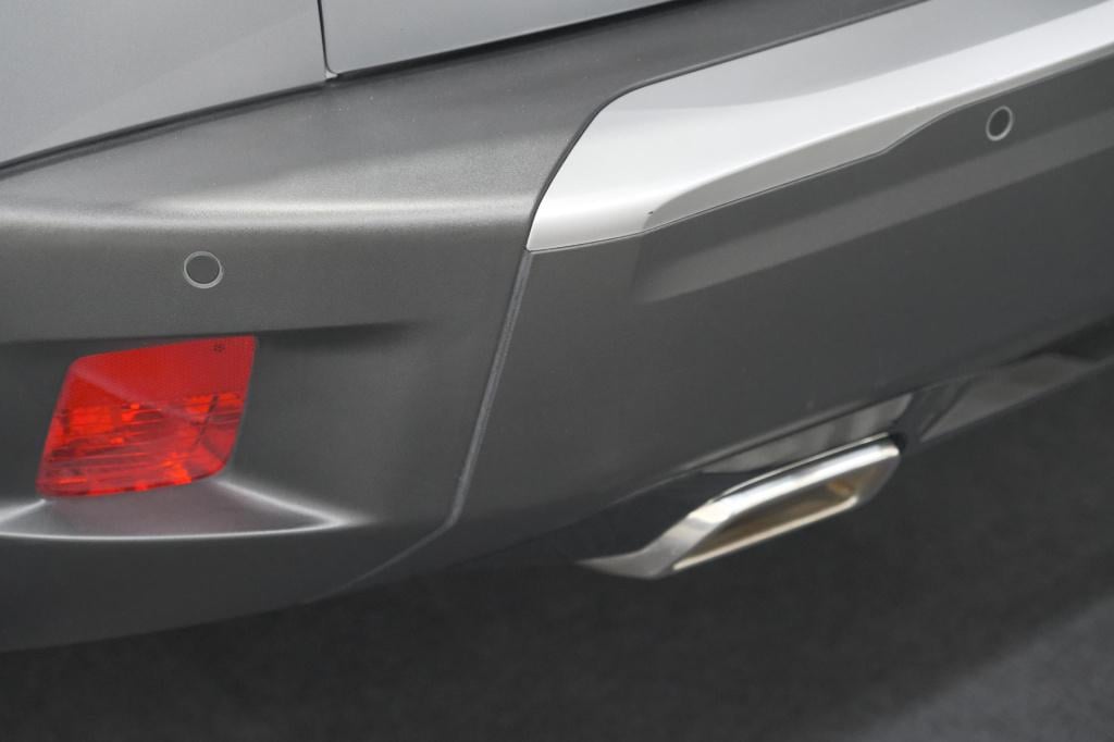 Peugeot 2008 1.2 hybrid 145 gt | camera | apple carplay | parkeersensoren