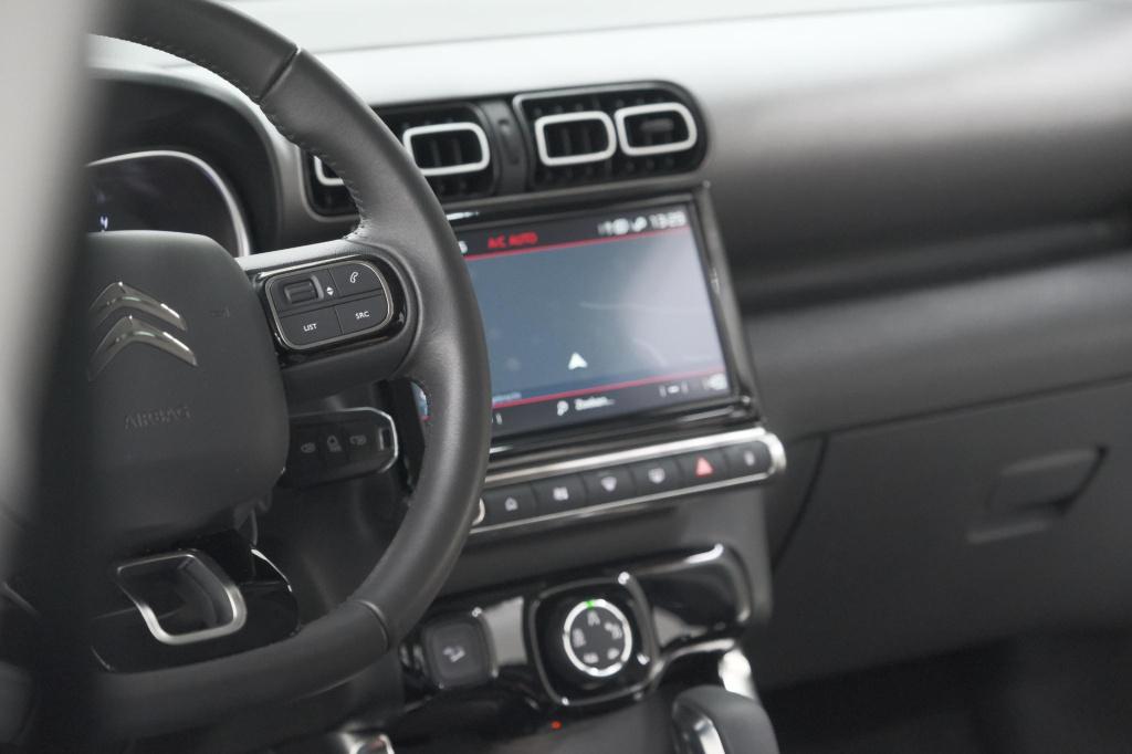 Citroen C3 Aircross puretech 130 eat6 max | allseason banden | parkeersenso