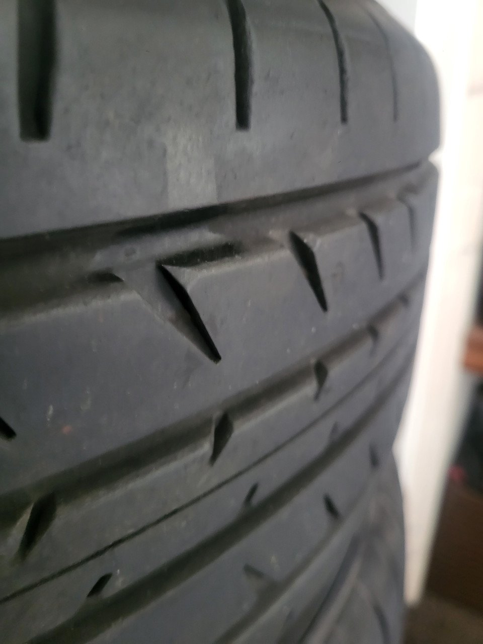 4 banden met nette 18 inch velgen