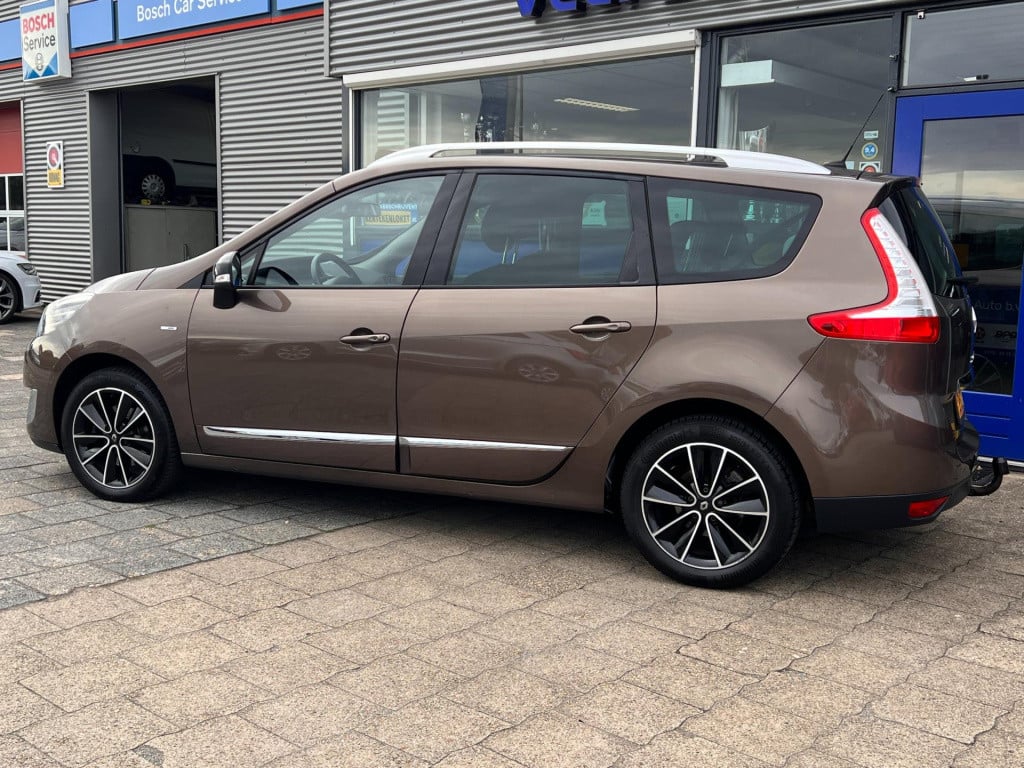 Renault Grand Scenic 1.2 tce bose 7pers. navi, camera, trekhaak enz..