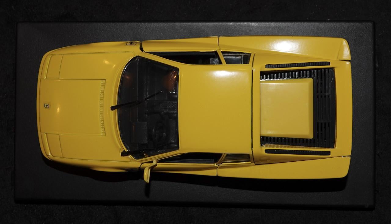 Revell Ferrari Testarossa vintage modelauto 1:24 in box