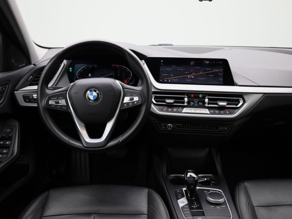 BMW 1 Serie 118i executive | automaat | schuifdak | leder | stoel verwarmin