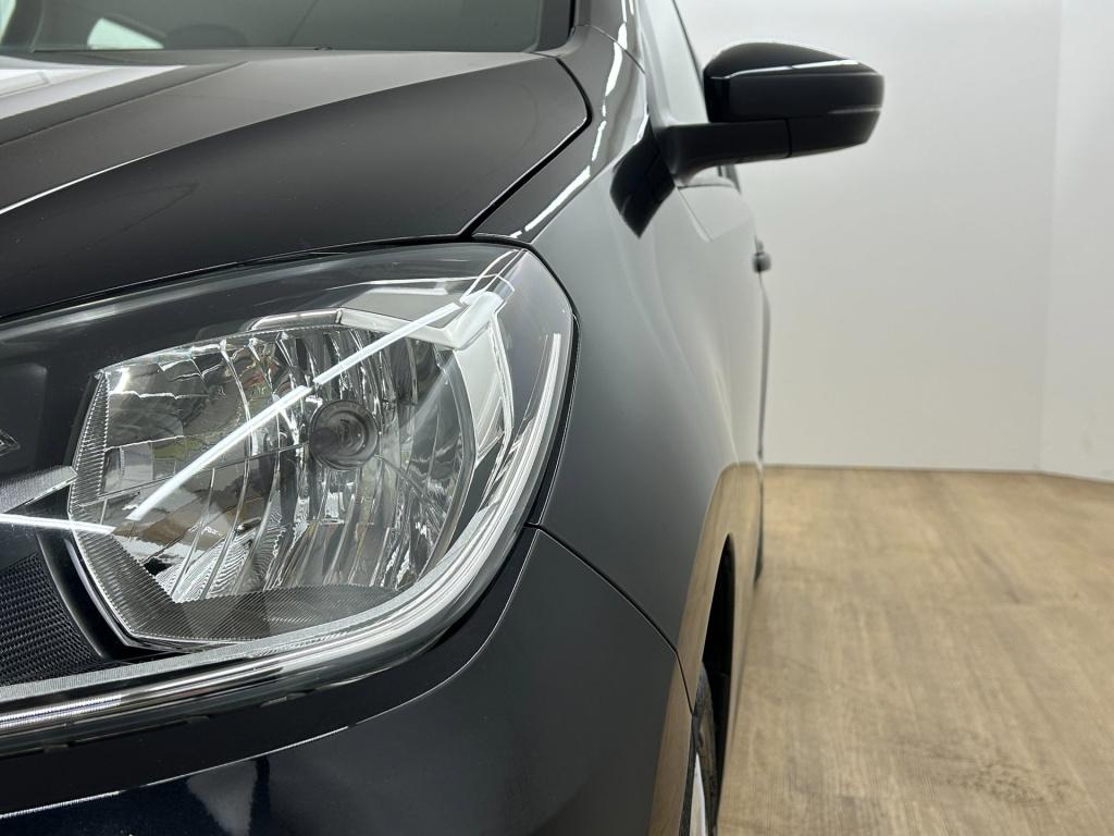 Volkswagen UP! occasion 1.0 bmt move up! | zwart | tweedehands volkswagen u