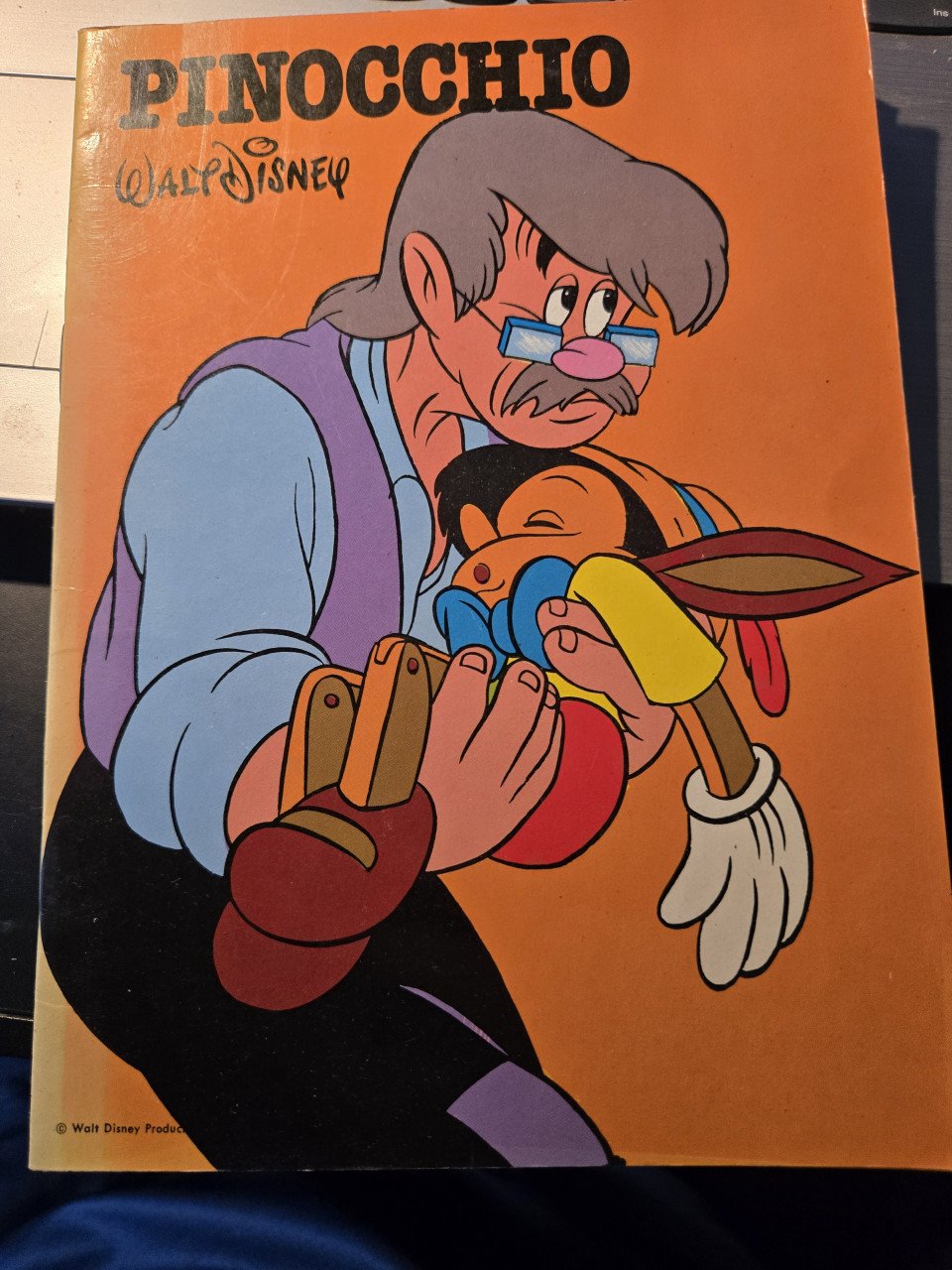 2 boekjes Walt Disney: Pinocchio - Hans en Grietje ,1979