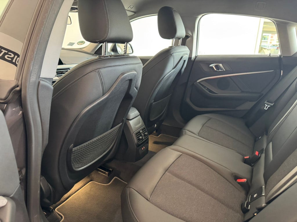 BMW 2-serie gran coupé 218i executive edition