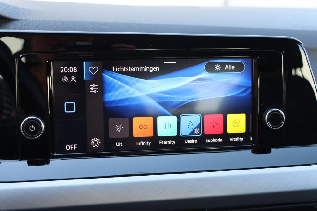 Volkswagen Golf 1.0 etsi life 110pk dsg7