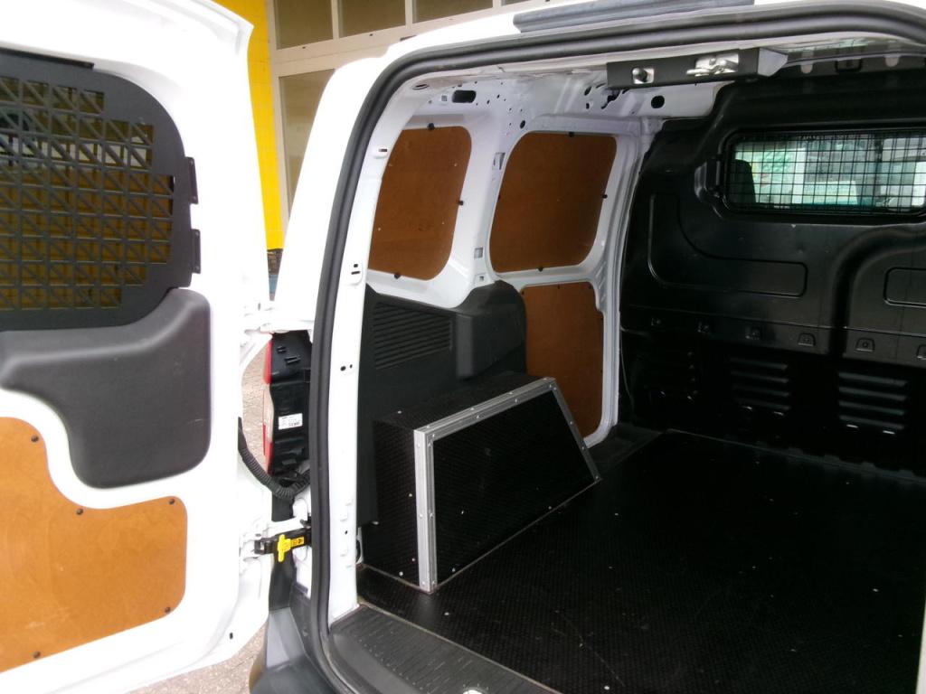 Ford Courier 1.5 tdci airco, cr.contr navi, schuifd. tr.h.