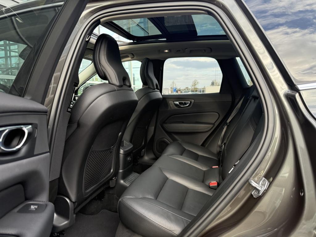 Volvo XC60 t8 390pk recharge inscription| panodak| adap.cruise| trekhaak| 3