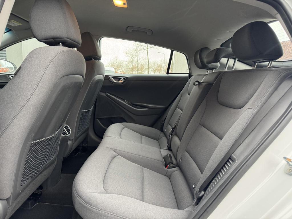 Hyundai Ioniq 1.6 gdi phev comfort soh 91% incl. trekhaak!