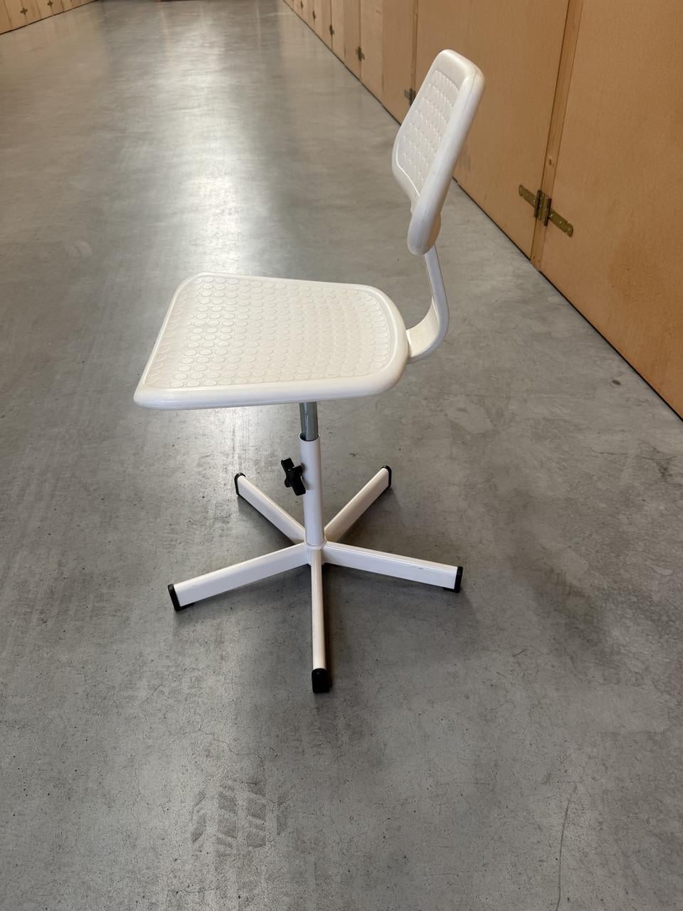 In hoogte verstelbare stoel IKEA jaren 90