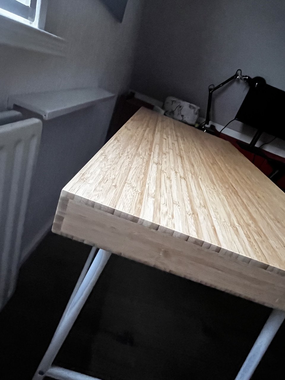 Bureau Lillasen van IKEA. Mooi, stijlvol.