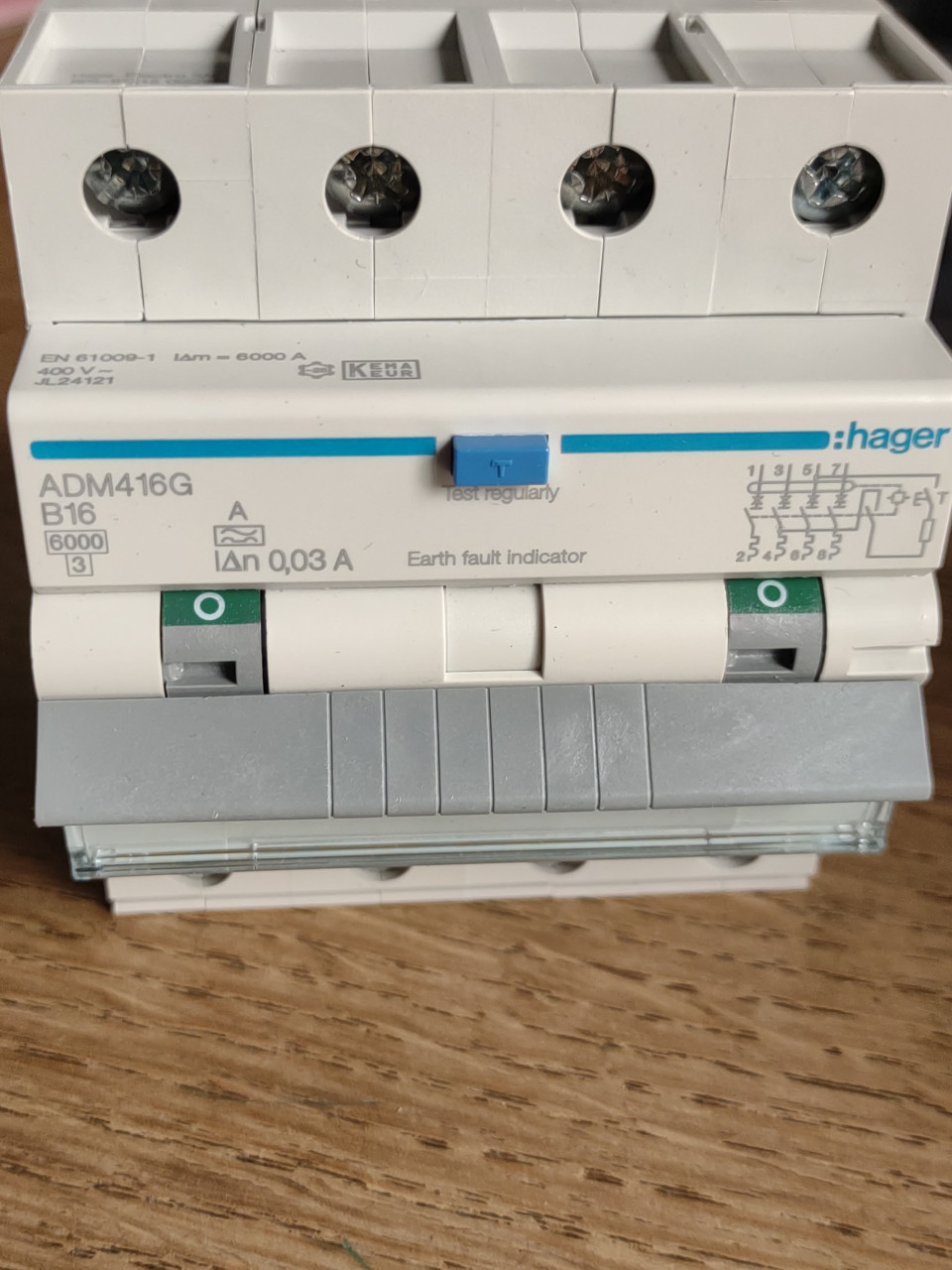 Aardlekautomaat