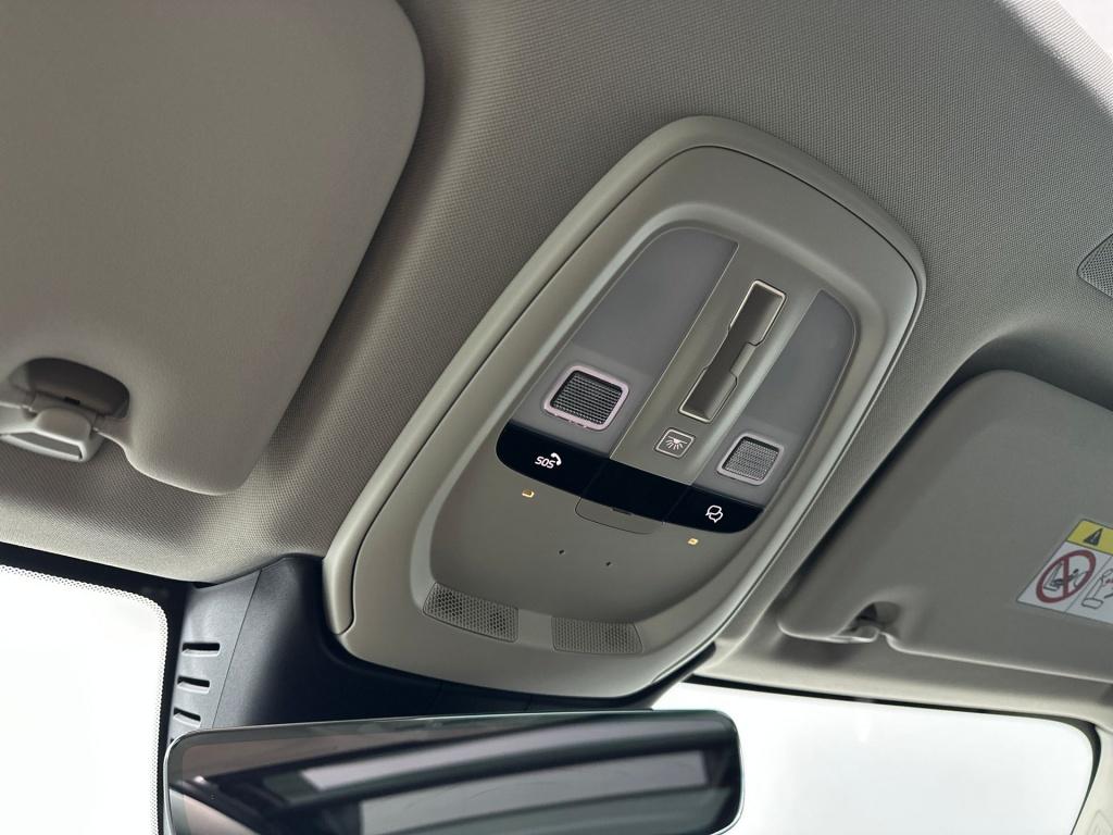 Volvo XC60 t6 398pk recharge ultra dark| full options!!!!!