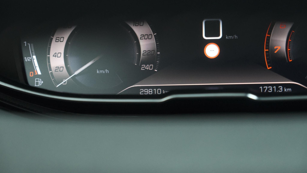 Peugeot 3008 1.6 puretech 180 eat8 gt | trekhaak | camera | dodehoekdetecti