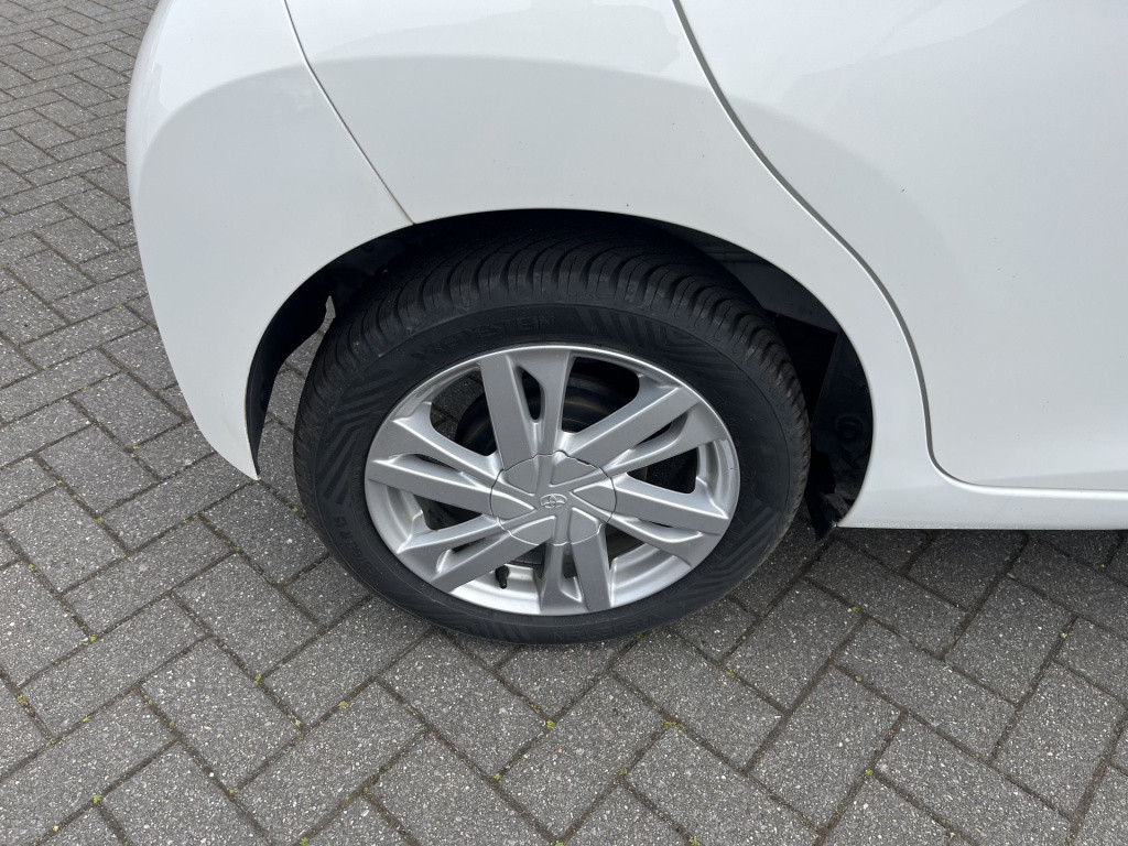 Toyota Aygo 1.0 vvt-i x-wave