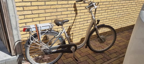 Laaginstap Dames electrische Sparta fiets