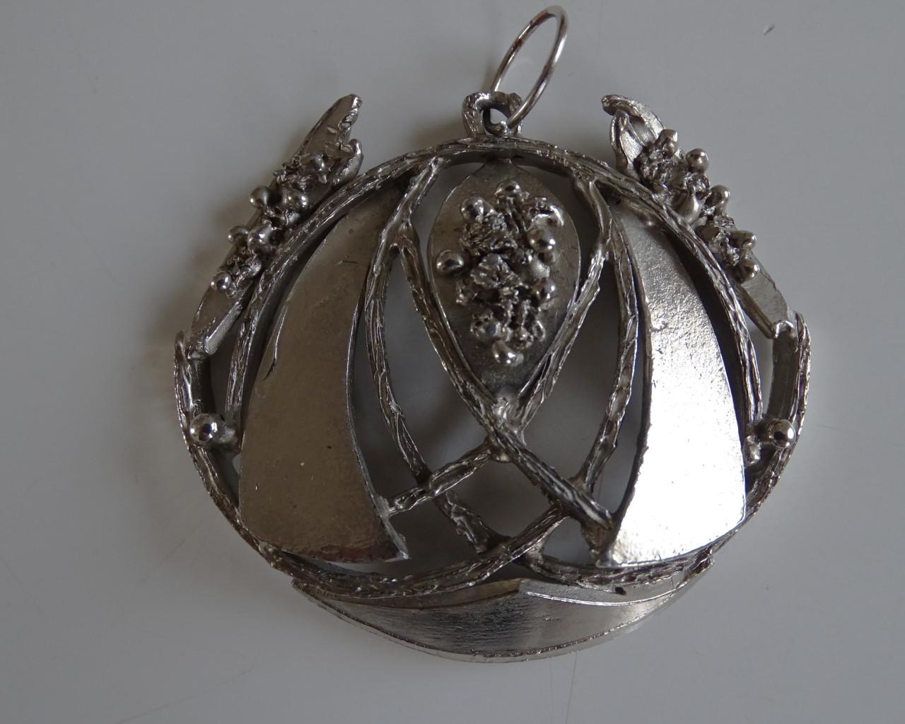 Brutalistische Hanger Modernisme Jaren 1970 nr1