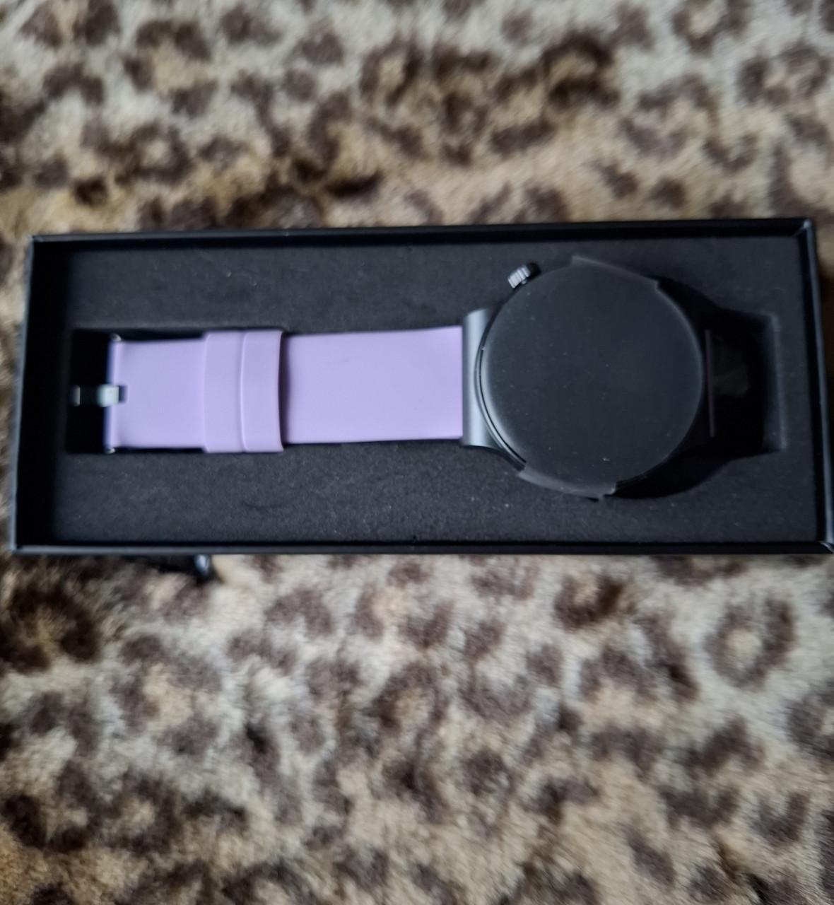 Smartwatch OOQE Watch CS Pro. Paars. Nieuw.