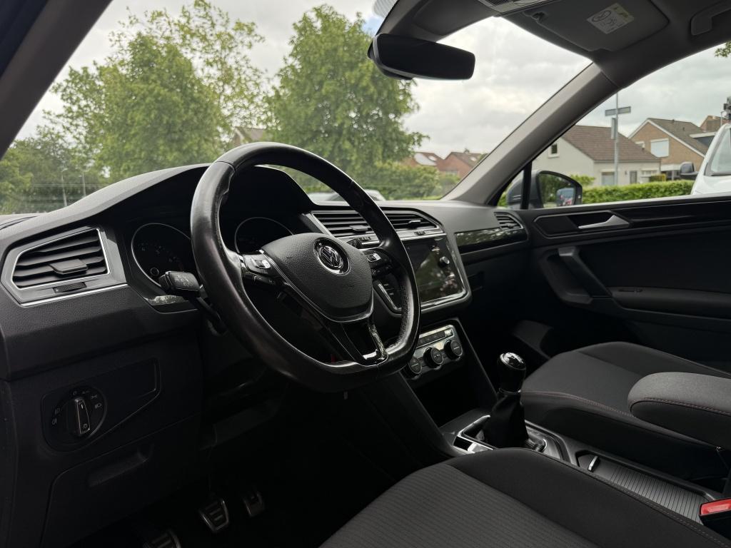 Volkswagen Tiguan 1.4 tsi sound editie - trekhaak -