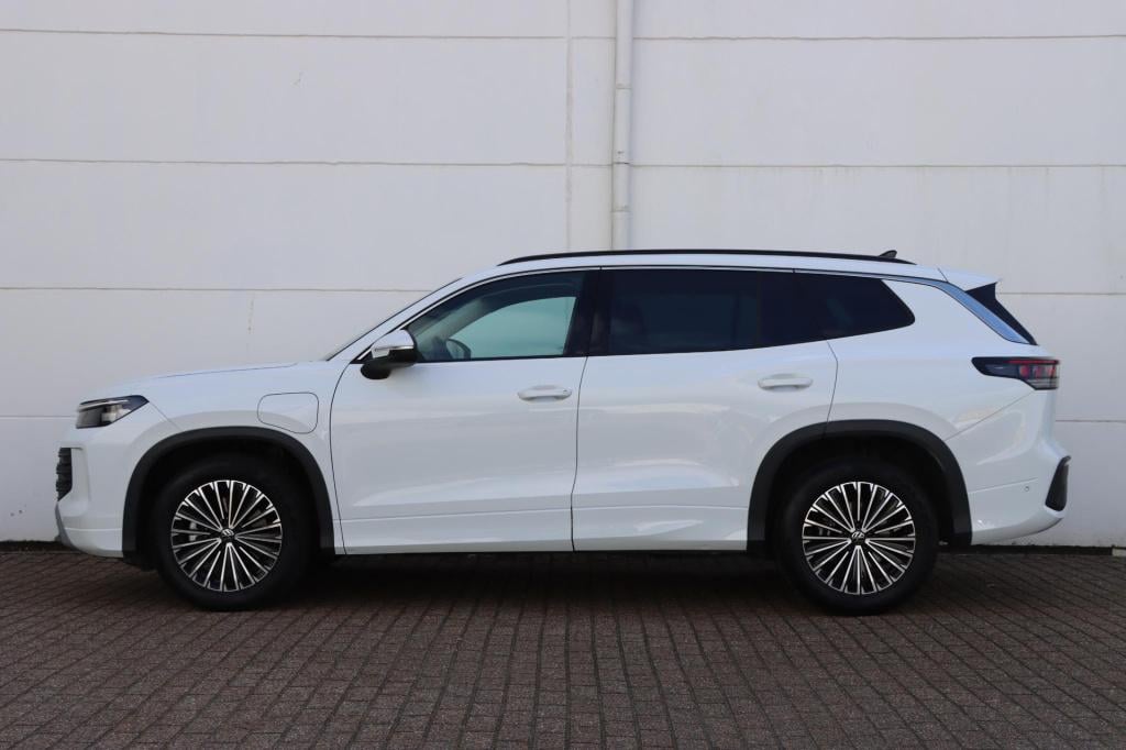 Volkswagen Tayron 1.5 ehybrid life edition 204pk dsg6 | soh 100% |