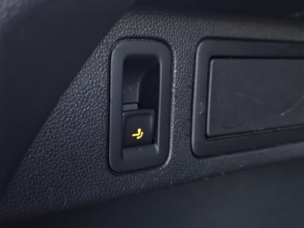 Volkswagen Tiguan 1.5 tsi r-line business+ | elek. trekhaak | keyless