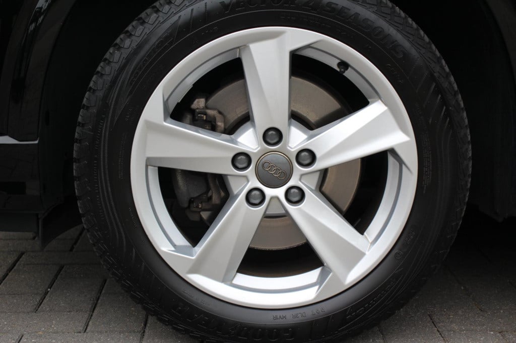 Audi Q2 1.4 tfsi sport - leder - pano - led v&a - trekhaak - navi - audi co