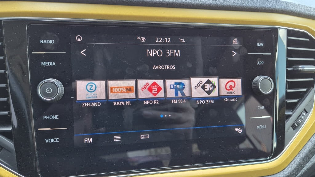 Volkswagen T-roc tsi style business*led*pano*blind-spot*clima*lane-ass*beat