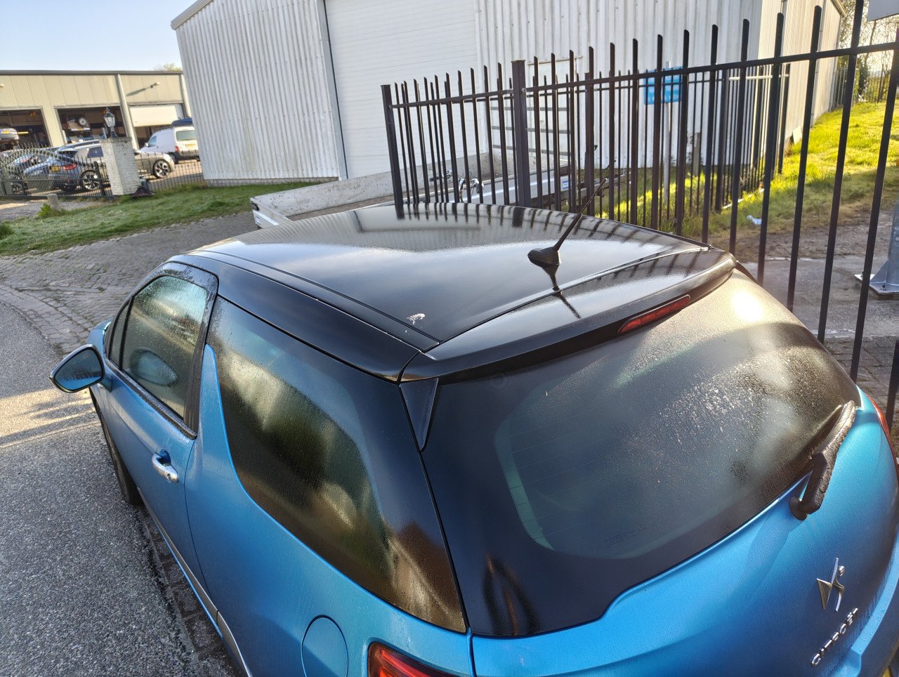 Te koop: Citroën DS3 1.2 VTi Benzine – Blauw/Zwart – APK tot eind juni 2026