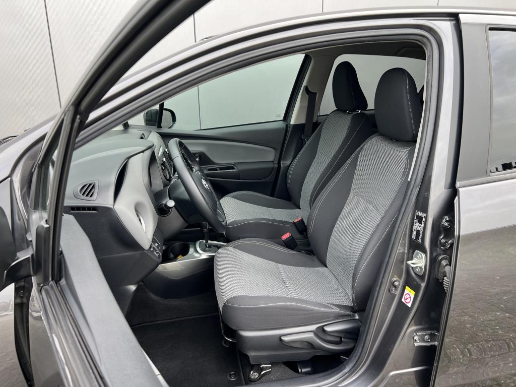 Toyota Yaris 1.5 full hybrid dyn.