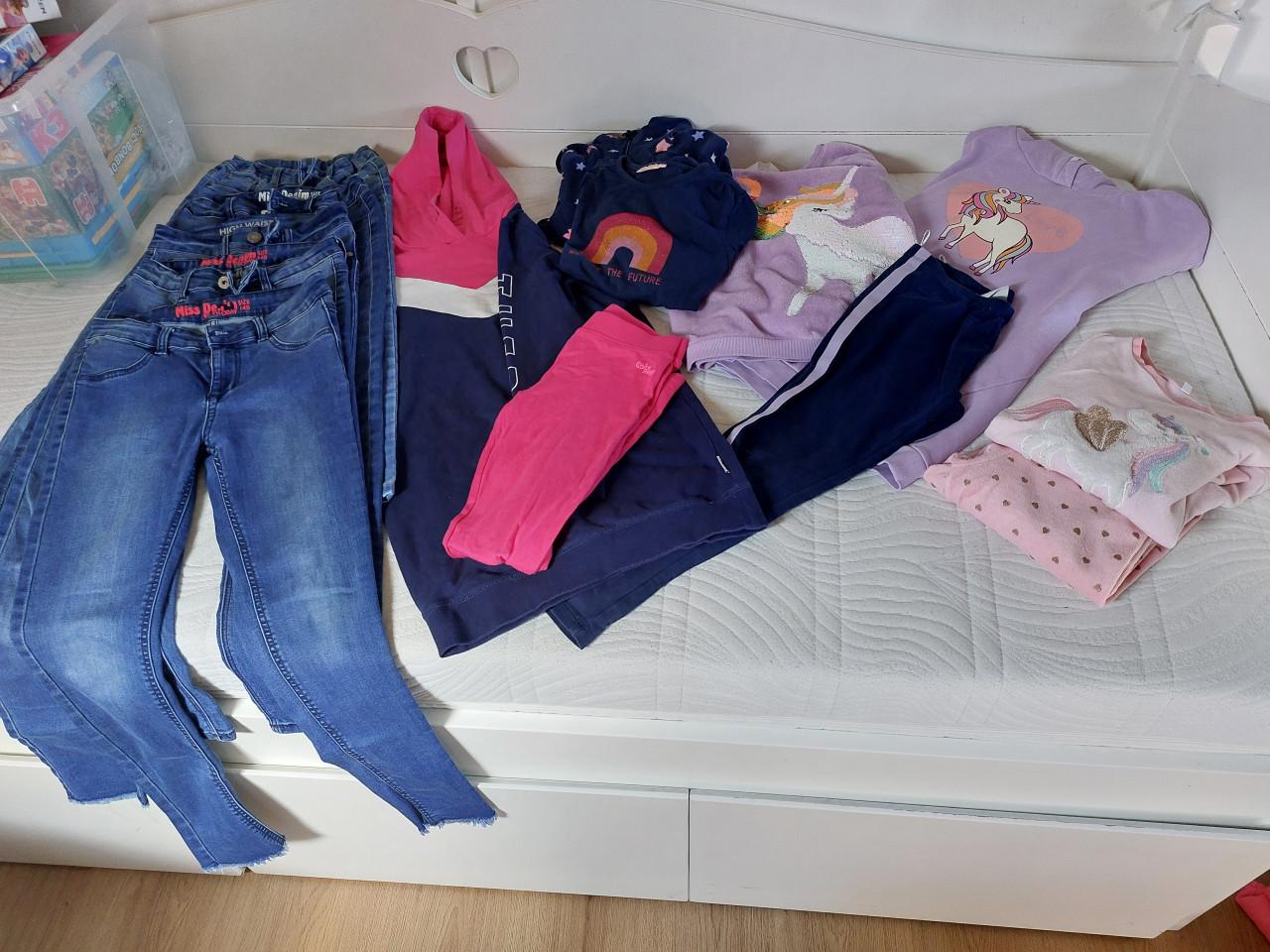 Kledingpakket maat 134-140