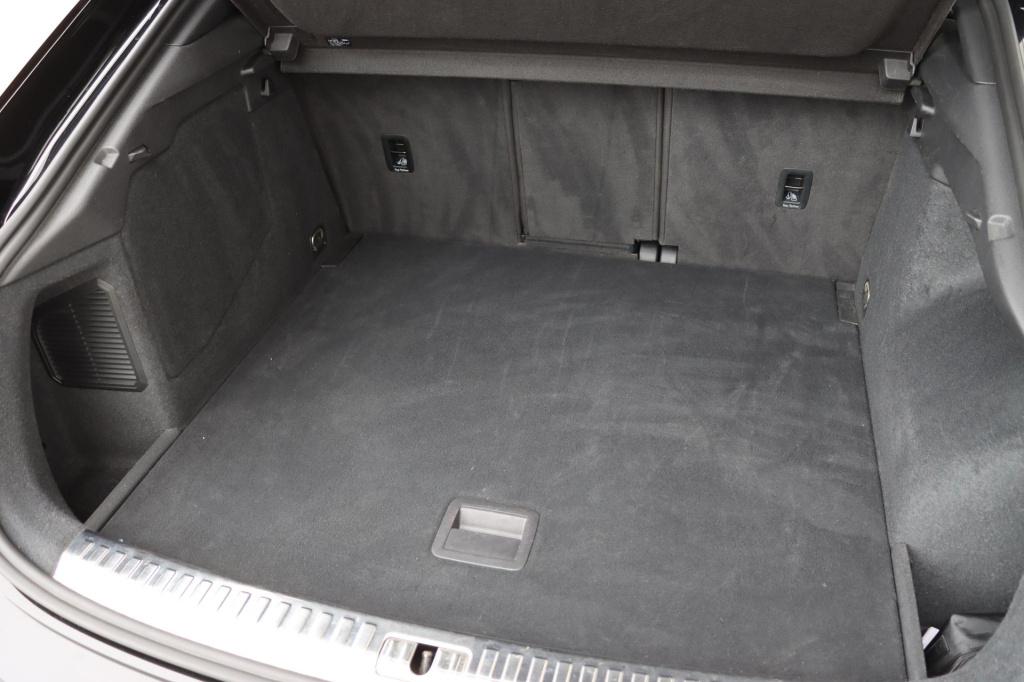 Audi Q3 sportback 45 tfsi e s edition 245pk s tronic | soh 94% |