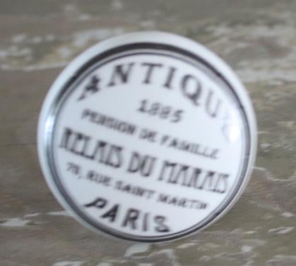 Deurknop rond antiek parijs