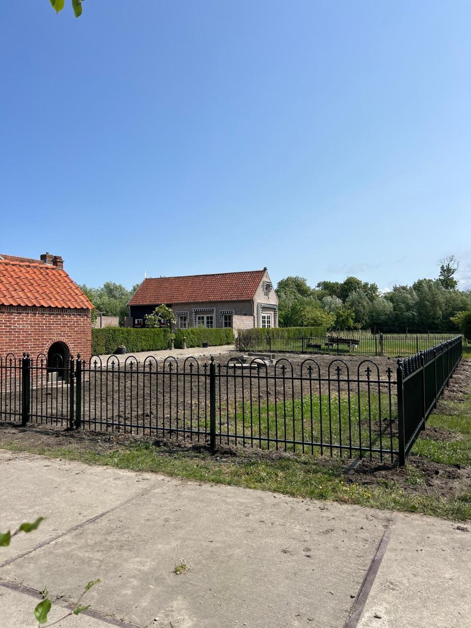 Hekwerken - Inrijpoorten - Schuifpoorten en Tuinpoorten.