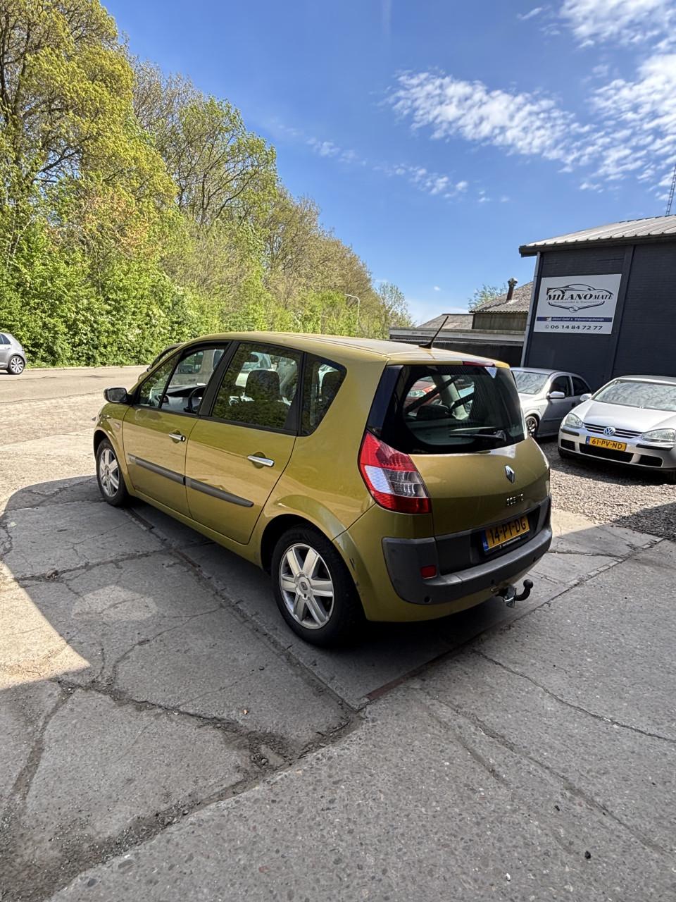 Renault scenic automaat jaar apk