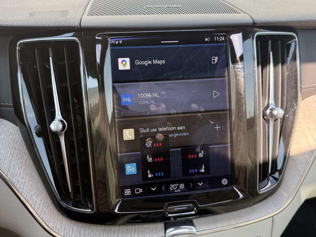 Volvo XC60 t6 398pk recharge inscription| panodak| 360camera| trekhaak| h&k