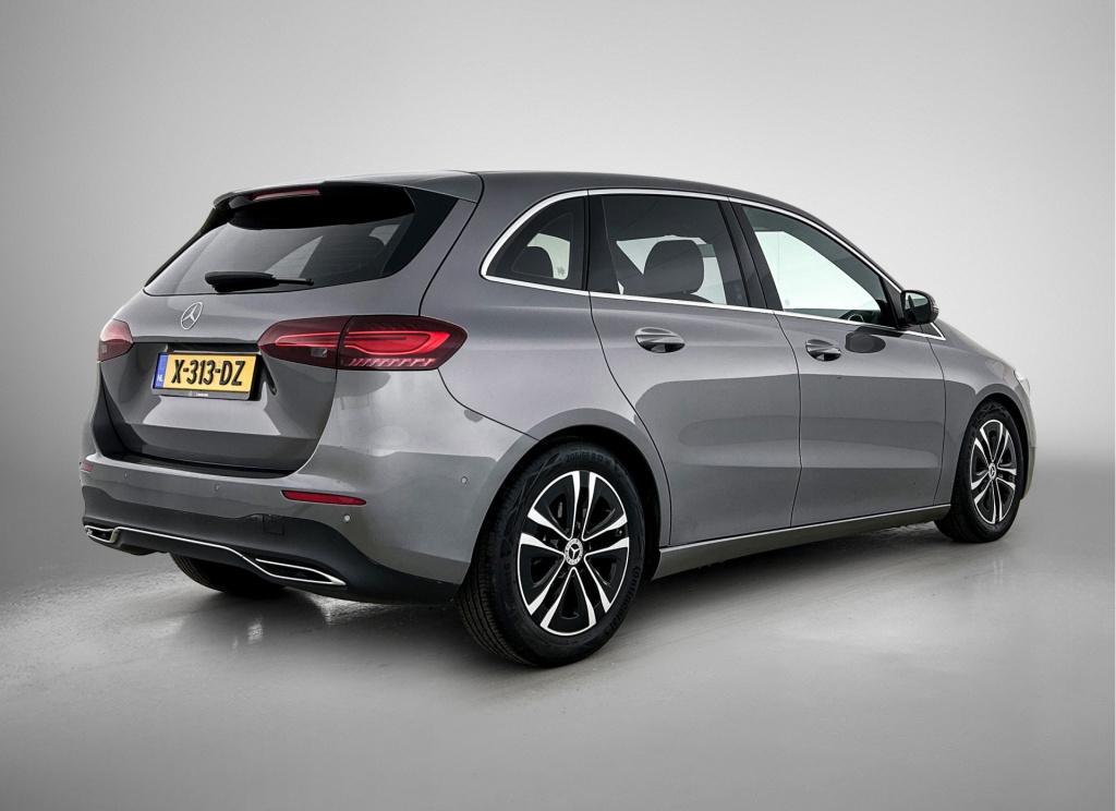 Mercedes-Benz B-Klasse 180 business line | elektrisch bedienbare achterklep