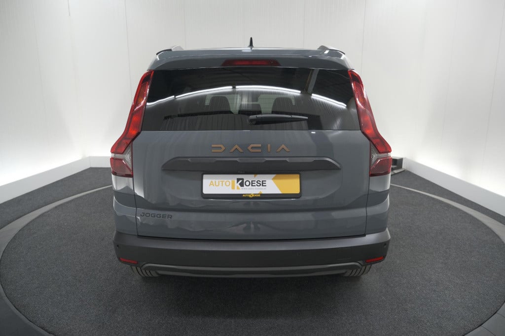 Dacia Jogger tce 110 extreme | 7 zitplaatsen | camera | dodehoekdetectie | 