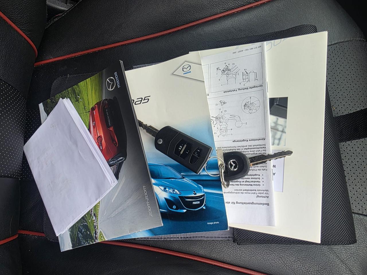 Mazda 5 2.0 GT-M 6 Persoon's Vol Optie's! In Uitmuntende Staat!