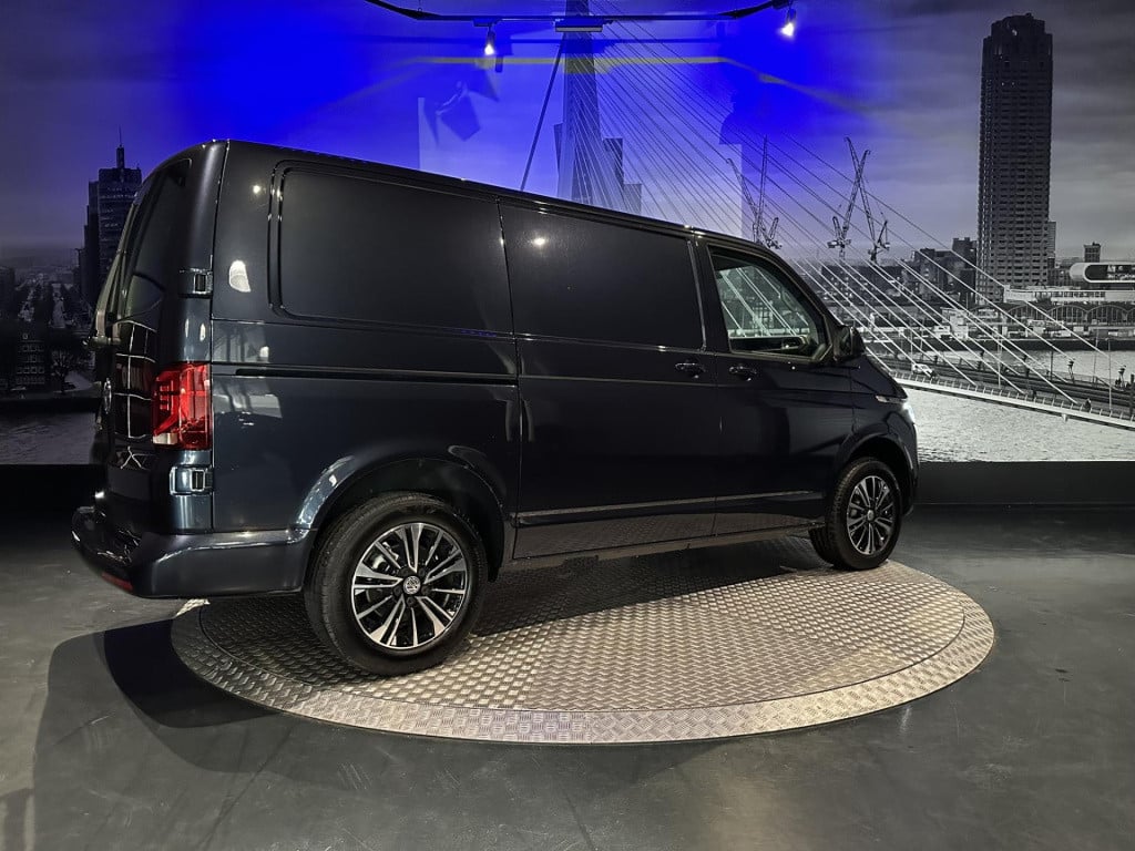 Volkswagen Transporter 2.0 tdi l1h1 28 bulli *2x schuifdeur*led*acc*