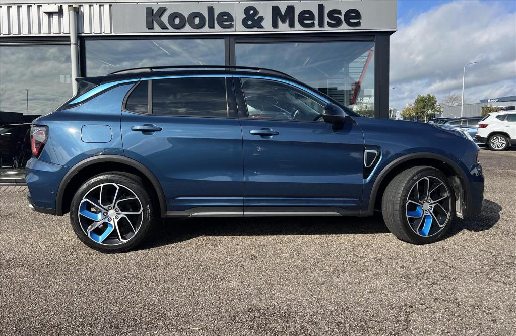 Lynk & Co 01 1.5 261pk phev 7dcth , panodak , adaptive cc , carplay