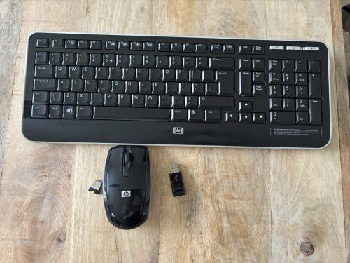 Hp draadloos toetsenbord en muis