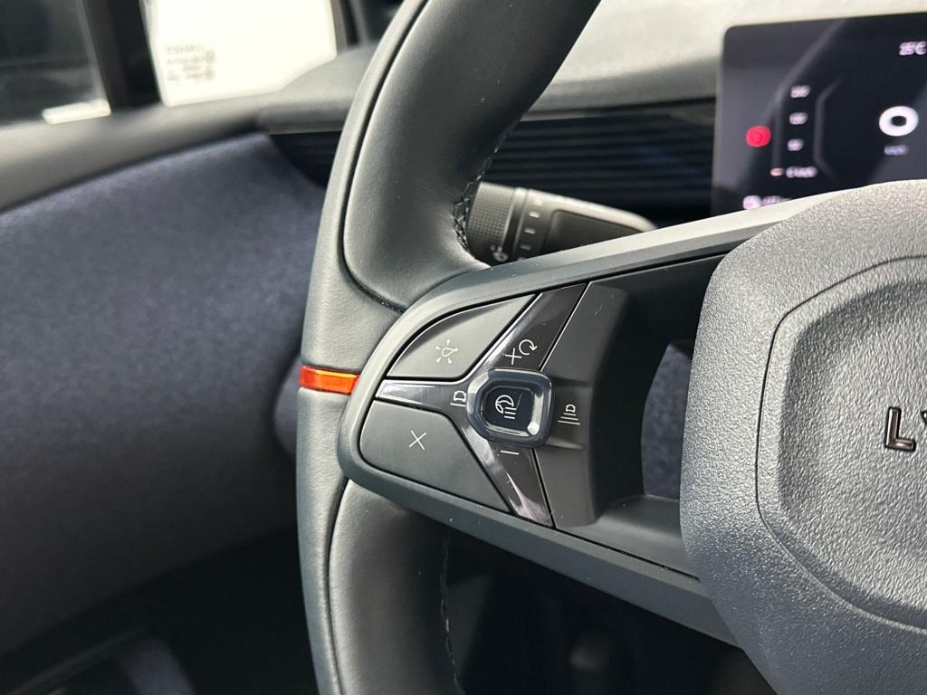 Lynk & Co 02 core 66kwh 272pk| 1600kg trekg| pano|adap.cruise| carplay | ac