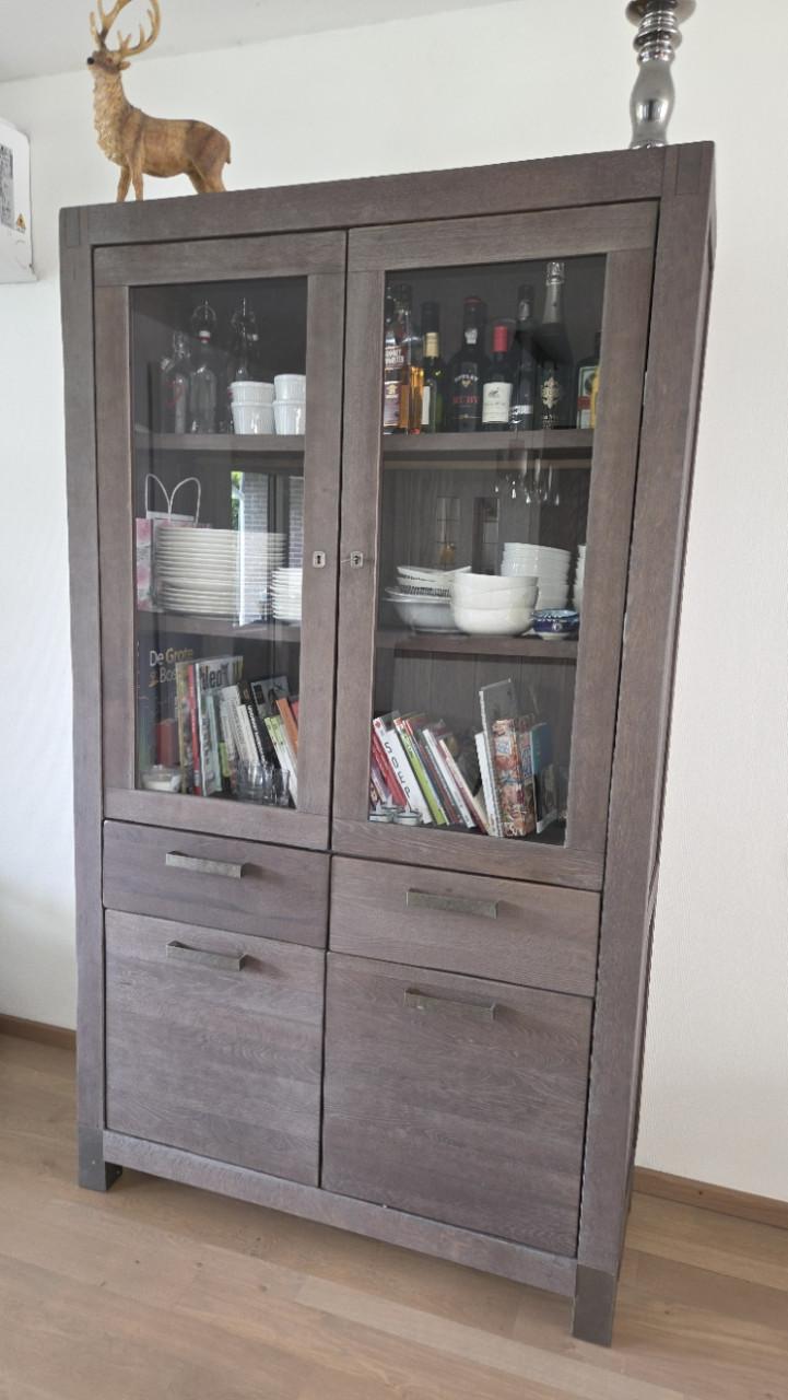 Henders & Hazel set: vitrinekast, tv-meubel, eettafel + 6 stoelen