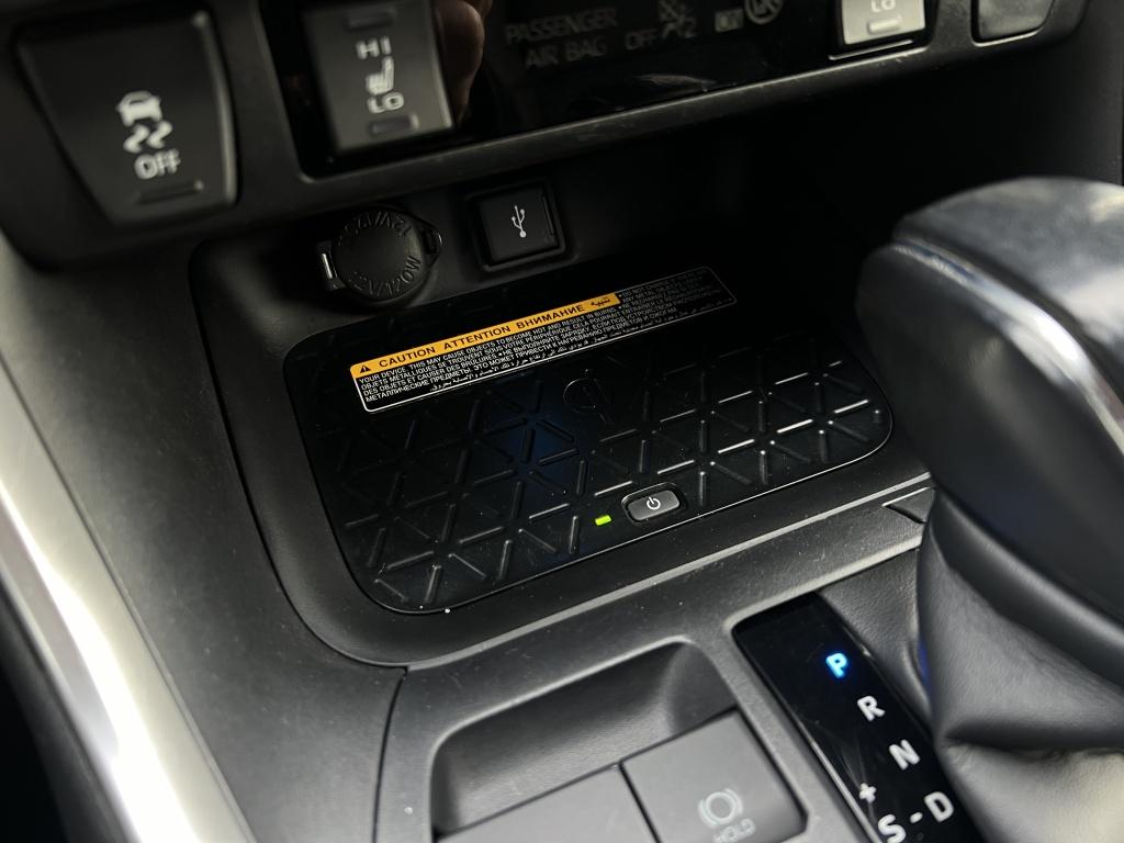 Toyota Rav4 2.5 hybrid awd bi-t. jbl audio | leder | stoel verwarming |