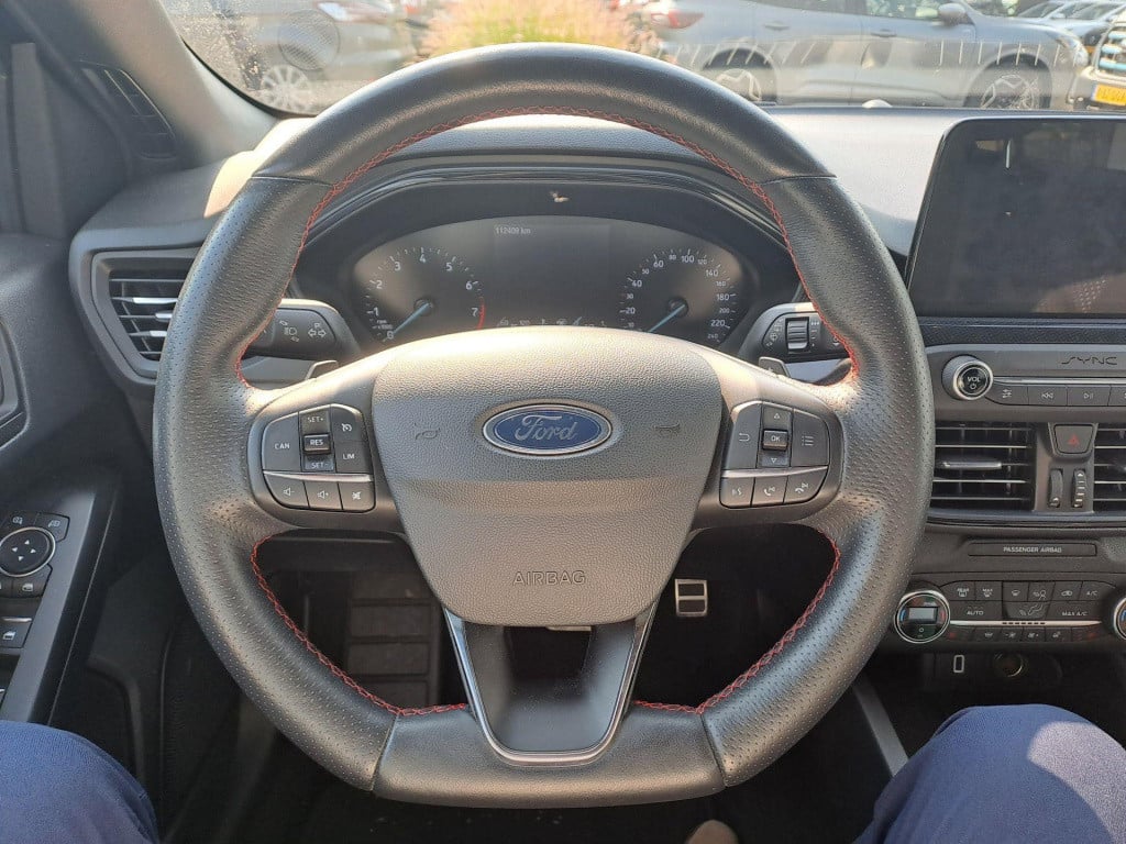 Ford Focus wagon 1.0 ecoboost st-line x nieuw binnen, meer foto's volgen | 