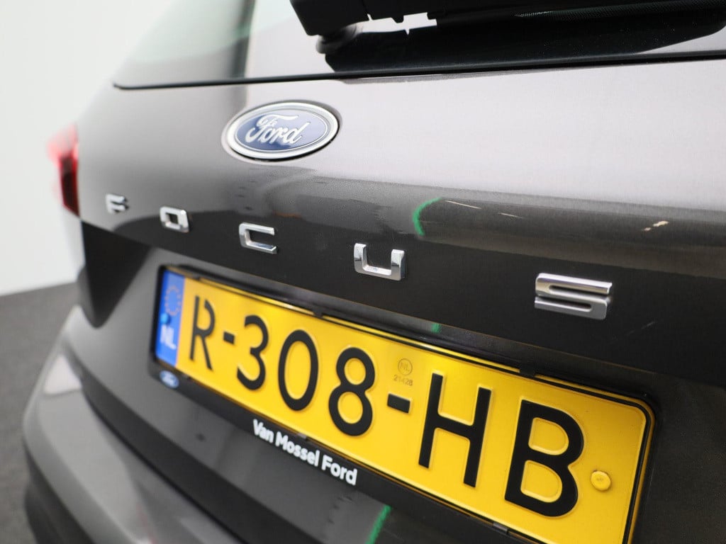 Ford Focus wagon 1.0 ecoboost hybrid connected | navigatie | cruise control