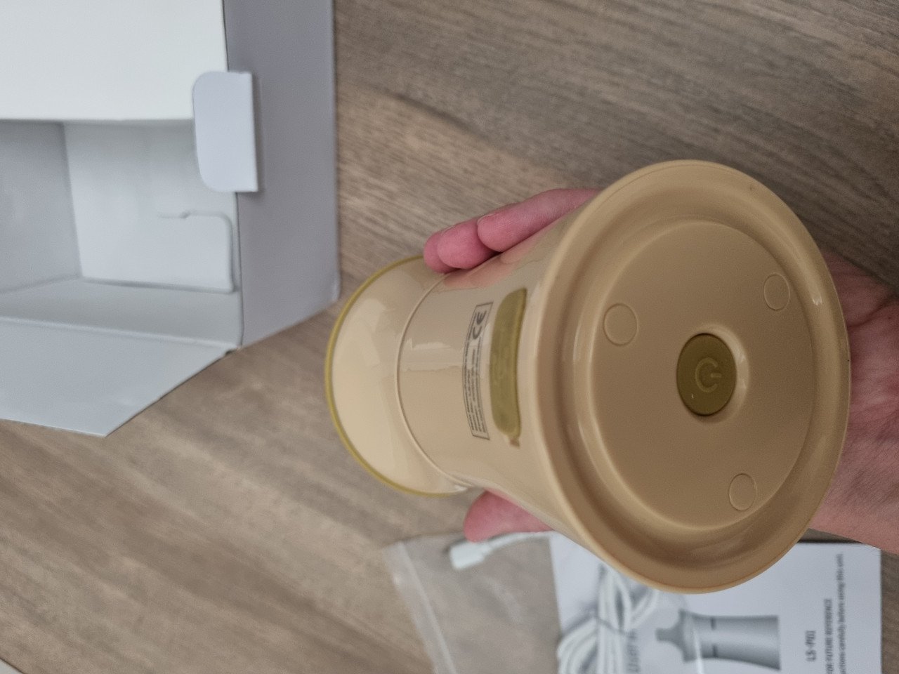 BEB. Flessenwarmer (ook ideaal voor onderweg)